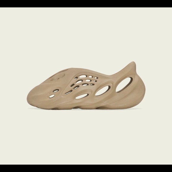 Yeezy Foam Runner - Tan - Picture 3 of 15